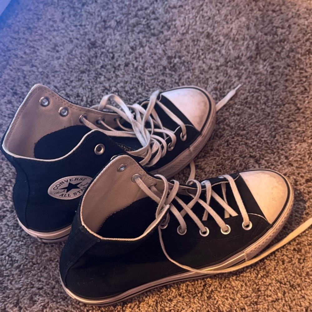 Converse Black and White High-Tops - Picture 3 of 3